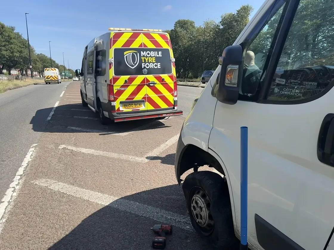 Emergency mobile tyre fitting in Sunderland